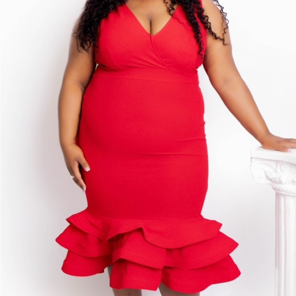 Elegant Red Ruffle Hem Skirt